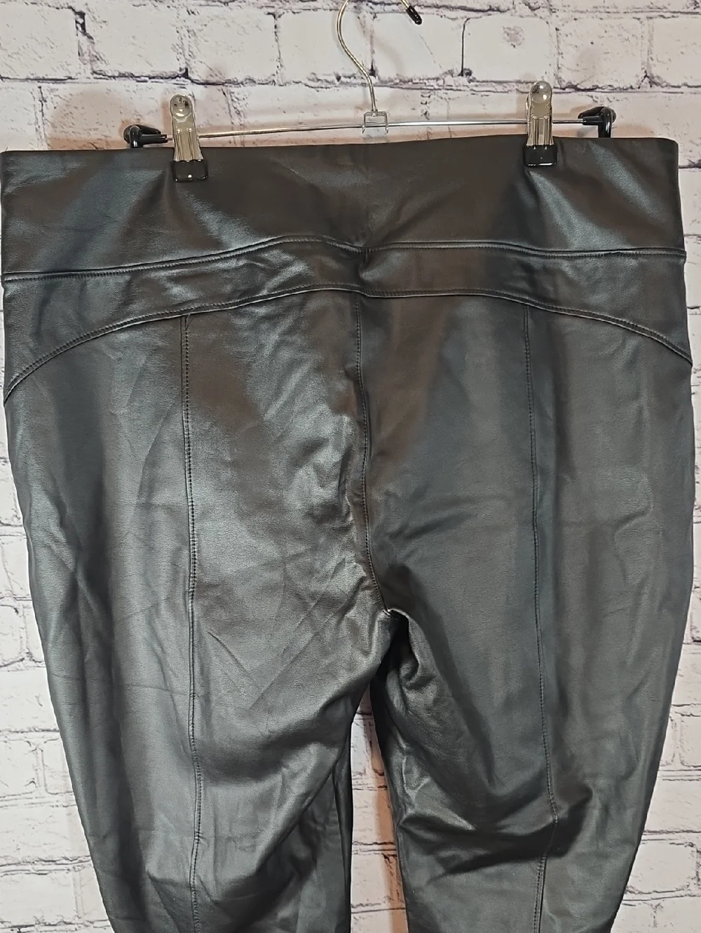 Rock & Republic Stretch Rx 'Fever' Black Faux Leather Leggings Size XXL - Picture 9 of 13
